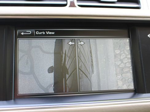 Used 2016 Land Rover Range Rover Supercharged AWD/4WD image 56