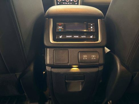 Used 2020 Subaru Ascent Limited image 16