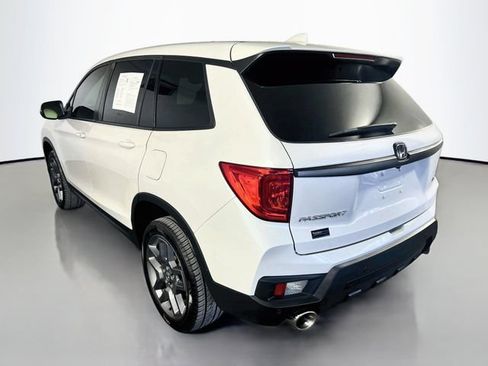 Used 2023 Honda Passport EX-L image 6