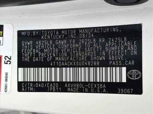 Used 2025 Toyota Camry SE FWD image 24