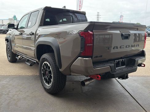 New 2026 Toyota Tacoma TRD Off-Road AWD/4WD image 4