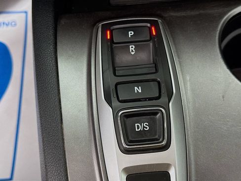 Certified 2022 Honda Pilot Special Edition image 19