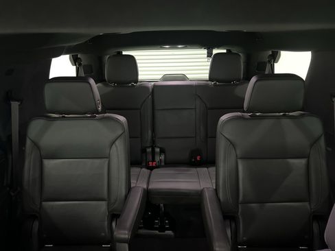 Used 2021 Chevrolet Tahoe Z71 image 30