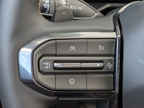 New 2026 GMC Acadia AT4 w/ Luxury Package AWD/4WD image 24