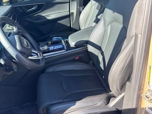 Used 2025 Audi Q7 3.0T Prestige w/ Prestige Package AWD/4WD image 15