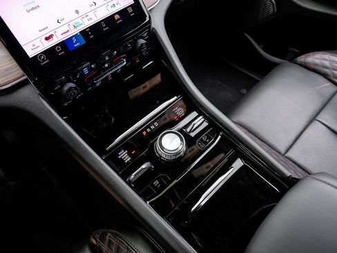 Used 2022 Jeep Grand Cherokee Summit image 34