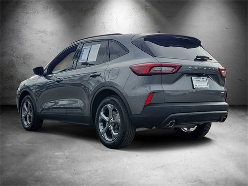 Certified 2025 Ford Escape ST-Line image 4