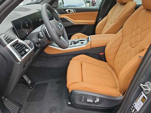 Used 2026 BMW X5 xDrive40i w/ M Sport Package AWD/4WD image 16
