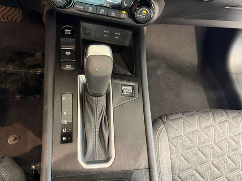 Used 2026 Nissan Kicks SV w/ Cold Weather Package AWD/4WD image 40