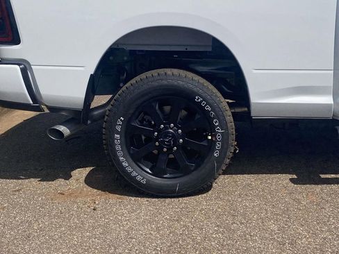 New 2026 RAM 2500 Tradesman AWD/4WD image 38