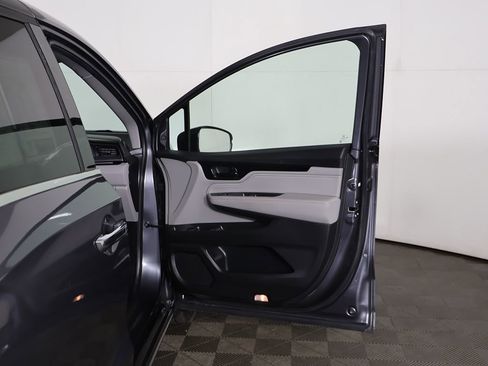 Used 2023 Honda Odyssey Elite image 24
