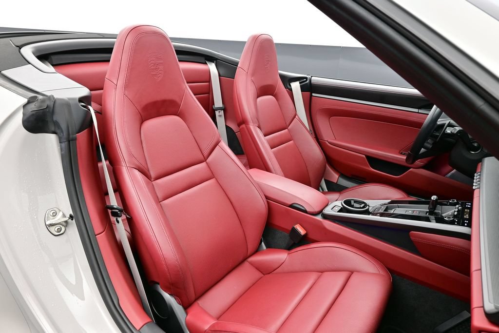 Used 2023 Porsche 911 Carrera 4S w/ Sport Package AWD/4WD image 14
