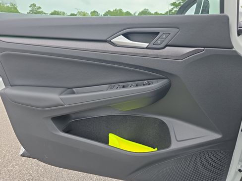 New 2025 Volkswagen GTI SE image 27