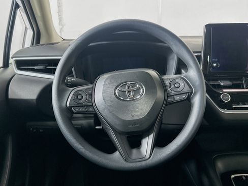 Used 2026 Toyota Corolla LE FWD image 18