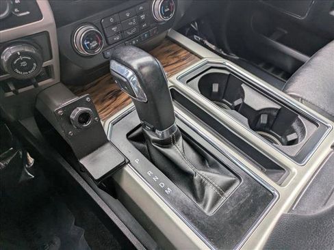 Used 2019 Ford F150 Lariat w/ Equipment Group 502A Luxury image 12