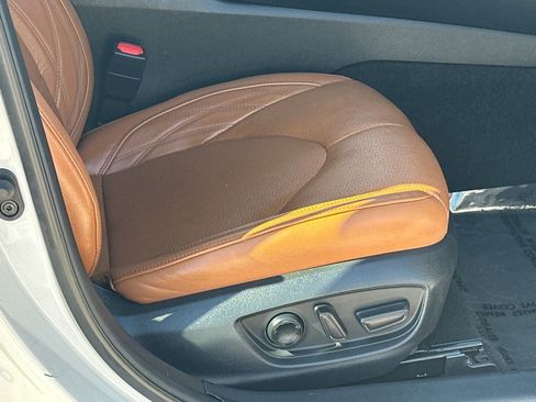 Used 2020 Toyota Avalon Limited w/ Advanced Safety Package image 11