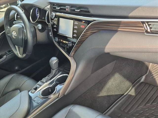 Used 2018 Toyota Camry XLE FWD image 21