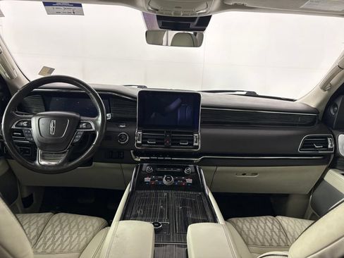 Used 2020 Lincoln Navigator L Black Label w/ Cargo Convenience Package AWD/4WD image 26
