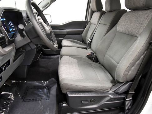 Used 2023 Ford F150 XLT w/ Trailer Tow Package image 14