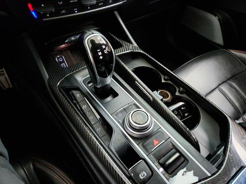 Used 2017 Maserati Levante S AWD/4WD image 18