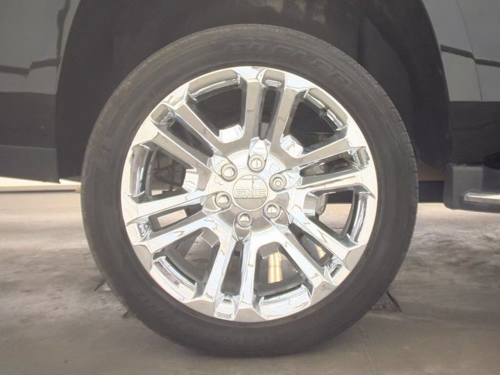 Used 2018 GMC Yukon SLT w/ Premium Edition AWD/4WD image 22