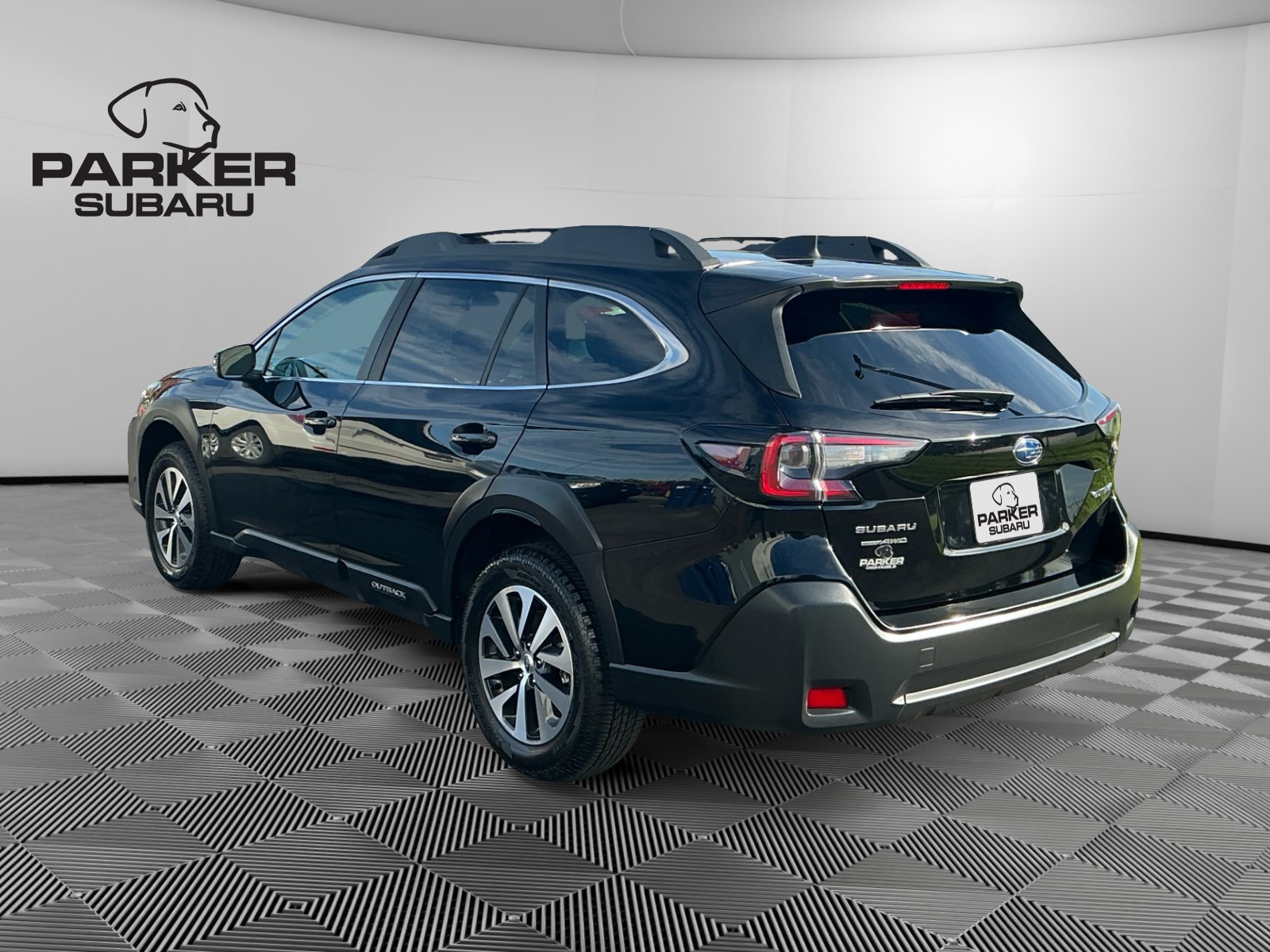 Certified 2025 Subaru Outback Premium AWD/4WD image 3