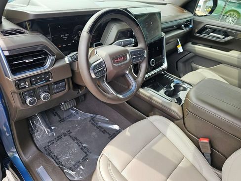 Used 2025 GMC Yukon Elevation AWD/4WD image 22