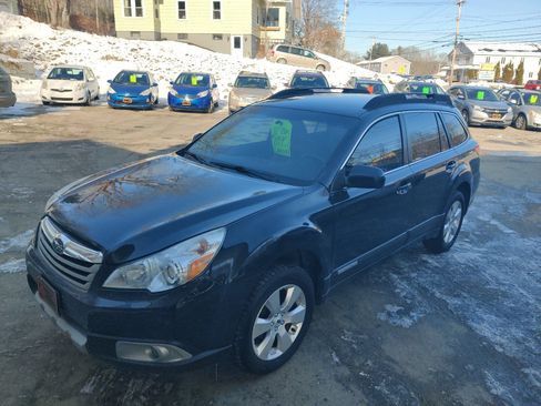Used 2012 Subaru Outback 2.5i Limited image 2