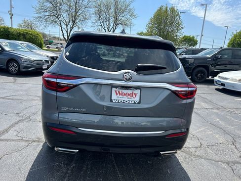 Used 2020 Buick Enclave Premium w/ Surround and Sites Package AWD/4WD image 7