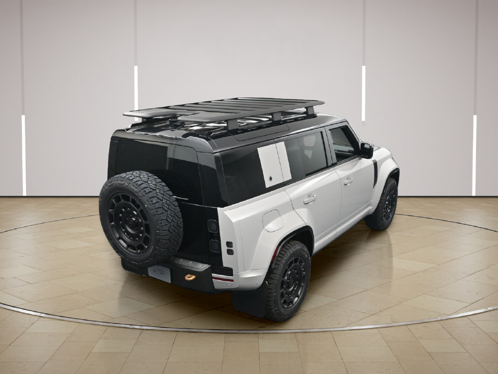 New 2026 Land Rover Defender 110 AWD/4WD image 33