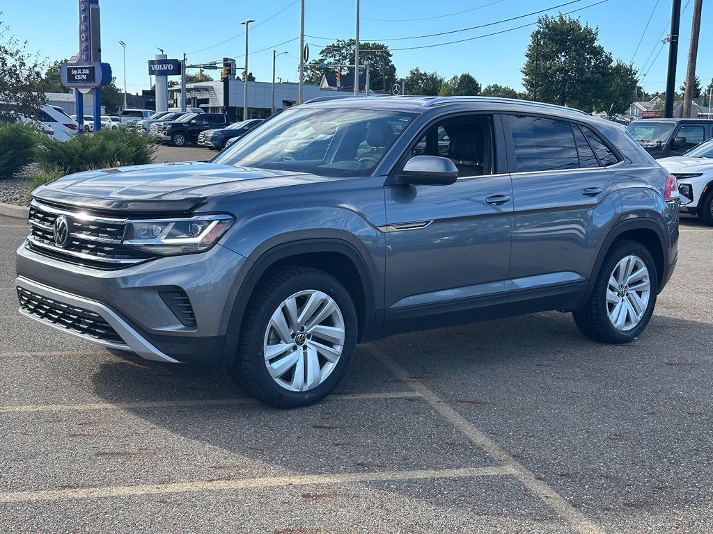 Certified 2023 Volkswagen Atlas Cross Sport SE FWD image 1