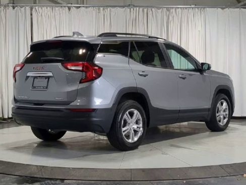 Used 2023 GMC Terrain SLE w/ Driver Convenience Package AWD/4WD image 10