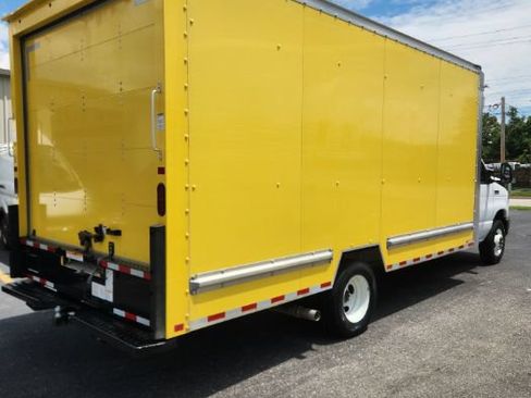 Used 2023 Ford E-350 and Econoline 350 Super Duty w/ Driver's Safety Package RWD image 7