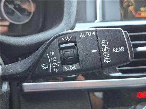 Used 2017 BMW X3 sDrive28i RWD image 7