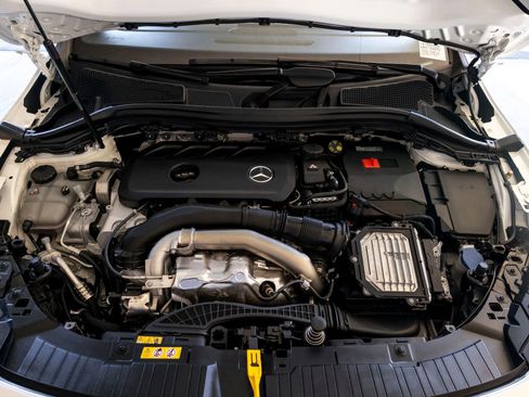 Used 2025 Mercedes-Benz GLA 250 image 22