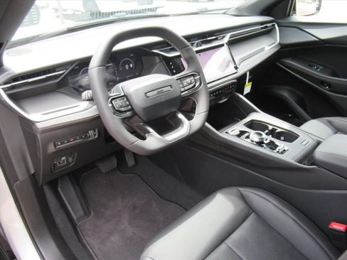 New 2026 Jeep Cherokee Overland w/ Advanced Pro Tech Group AWD/4WD image 15