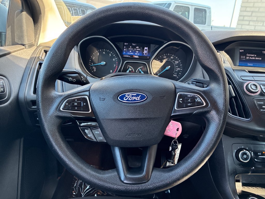 Used 2016 Ford Focus SE FWD image 15