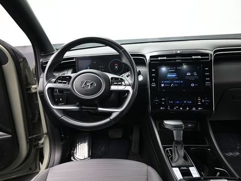 Used 2022 Hyundai Santa Cruz SEL Premium AWD/4WD image 17