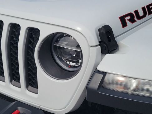 Used 2020 Jeep Gladiator Rubicon w/ Trailer Tow Package image 10