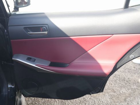 Used 2018 Lexus IS 300 F Sport w/ F Sport Package image 36