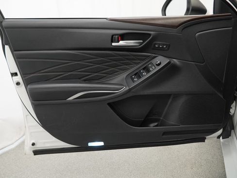 Used 2021 Toyota Avalon Limited w/ Advanced Safety Package FWD image 44