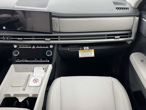 New 2026 Hyundai Santa Fe SEL FWD image 16