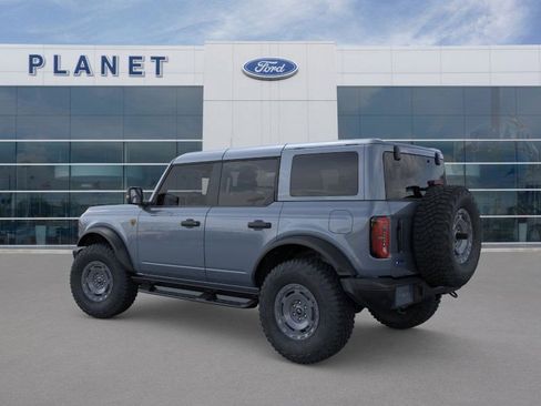 New 2025 Ford Bronco Badlands image 5