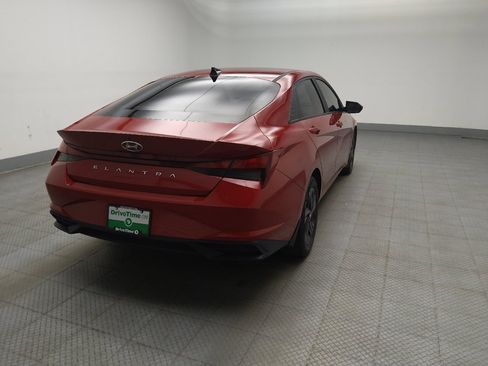 Used 2023 Hyundai Elantra SEL image 9