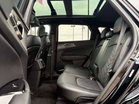 Used 2024 Kia Sportage X-Line w/ X-Line Premium Package image 9