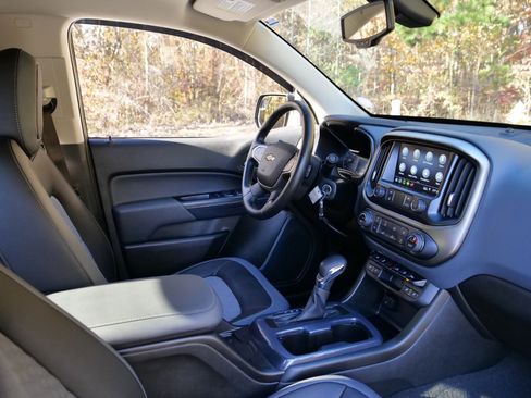 Used 2022 Chevrolet Colorado Z71 image 42