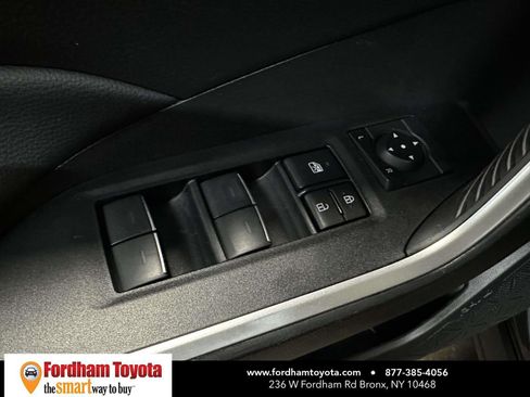 Used 2025 Toyota RAV4 XLE image 19