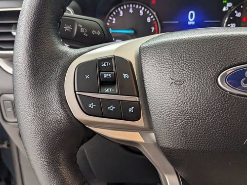 Certified 2023 Ford Explorer XLT w/ Equipment Group 202A AWD/4WD image 32