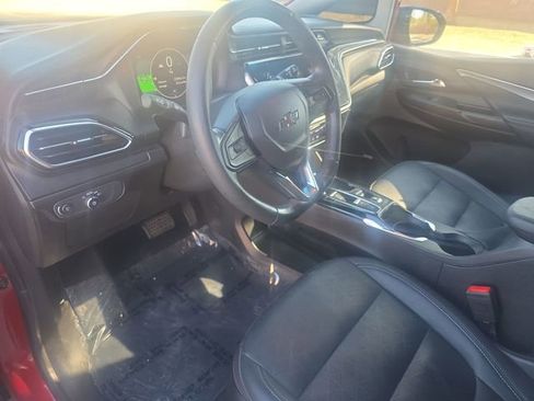 Used 2023 Chevrolet Bolt LT w/ Infotainment Package image 10