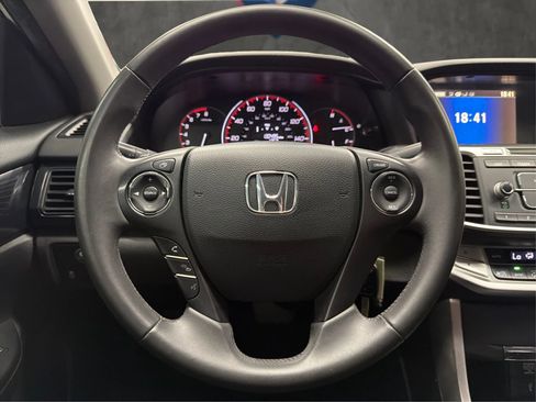 Used 2015 Honda Accord Sport image 26